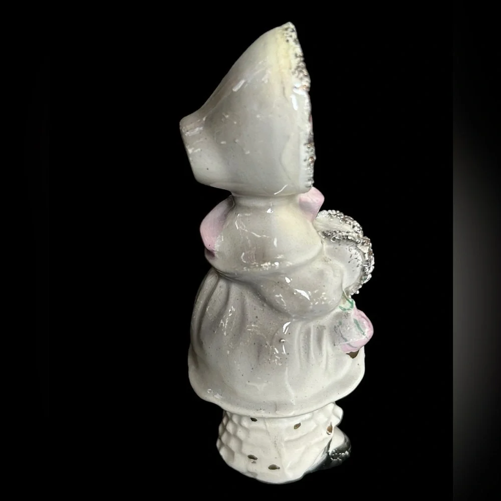 Josef Originals Girl With Hands In Muff Figurine Made In Japan - Picture 6 of 8